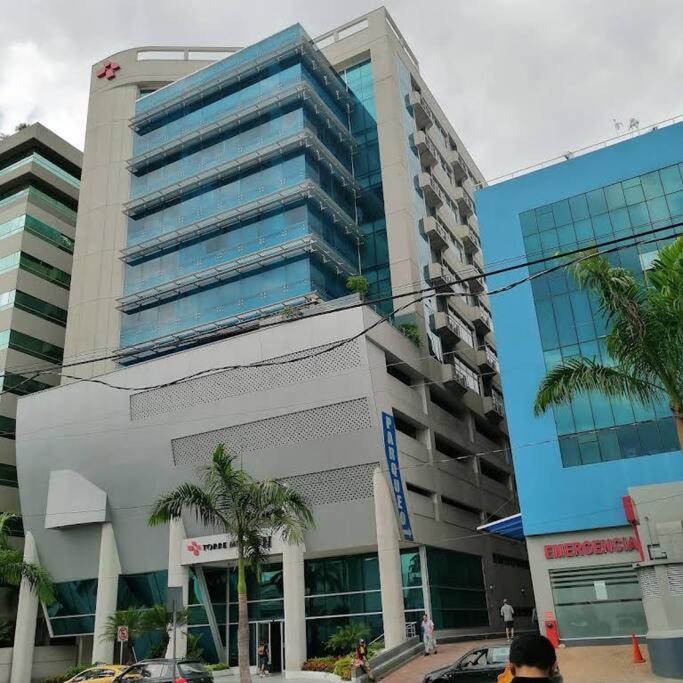 Ecusuites Penthouse Torre Sol Aeropuerto Mall Del Sol