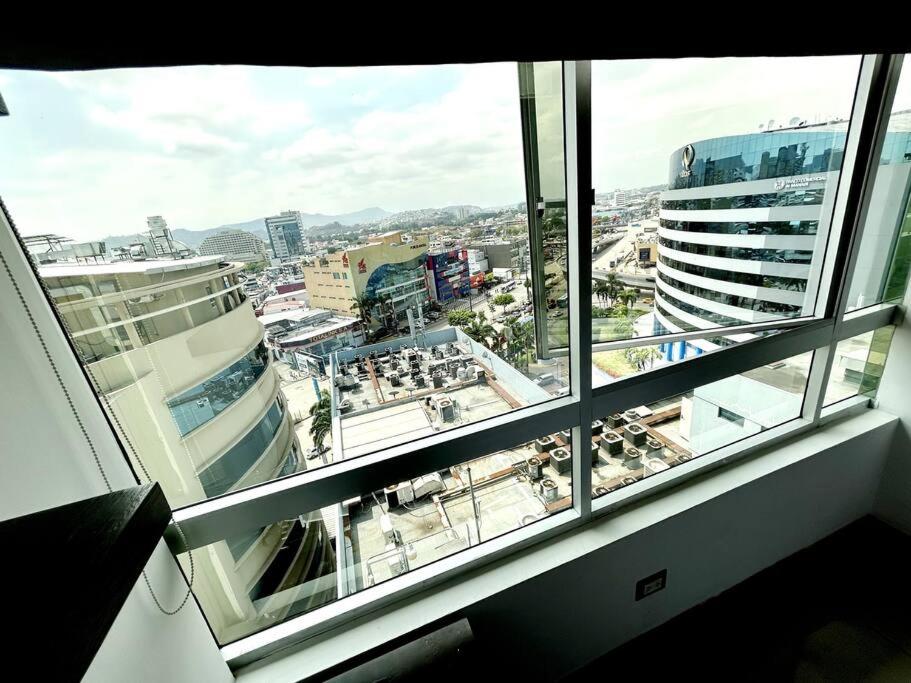 Ecusuites Penthouse Torre Sol Aeropuerto Mall Del Sol