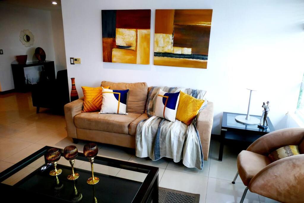 Ecusuites Penthouse Torre Sol Aeropuerto Mall Del Sol