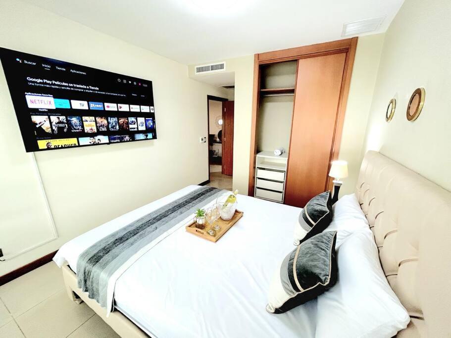 Ecusuites Penthouse Torre Sol Aeropuerto Mall Del Sol