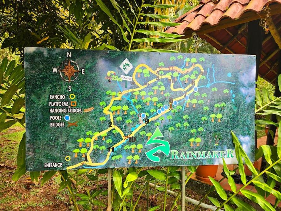 Casa Cariad Close to surfing lessons and more!