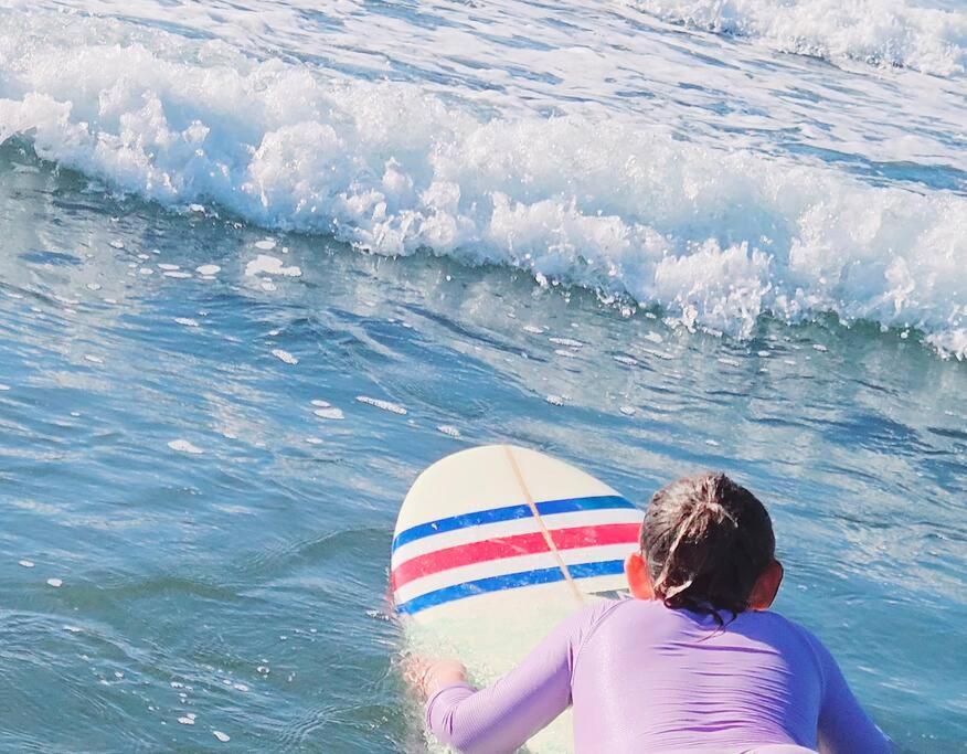 Casa Cariad Close to surfing lessons and more!