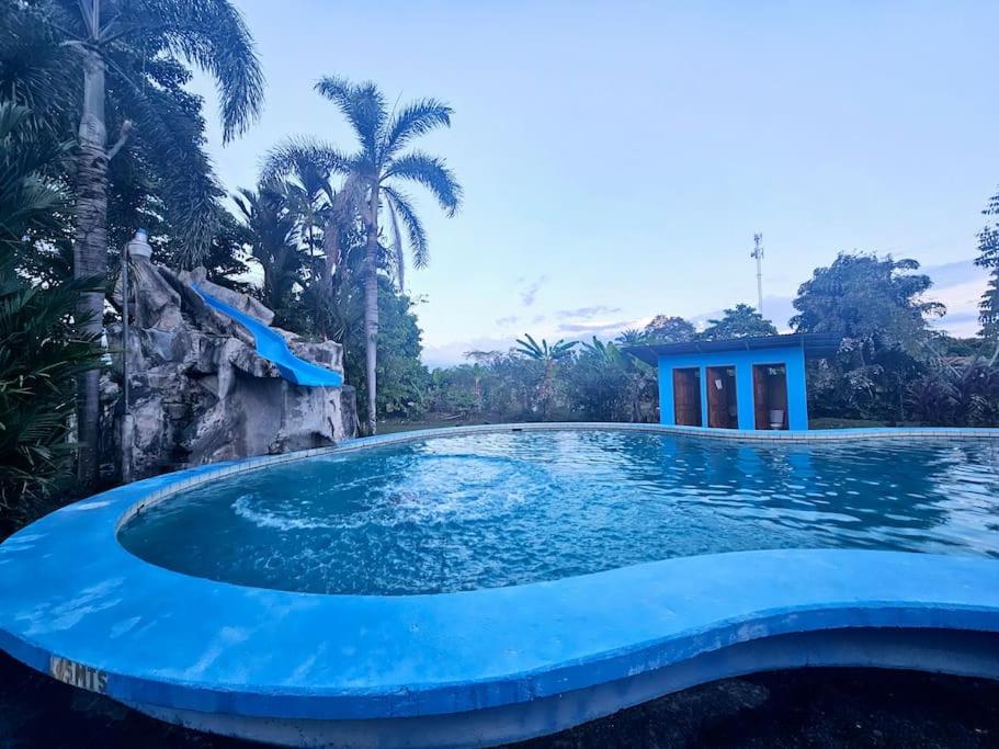 Casa Cariad Close to surfing lessons and more!
