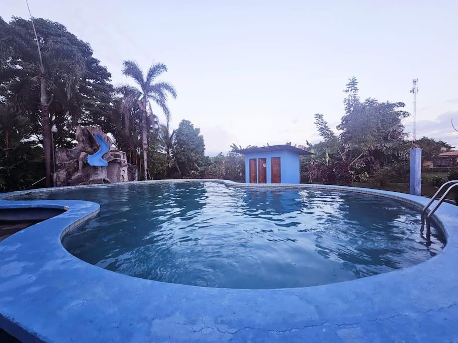 Casa Cariad Close to surfing lessons and more!