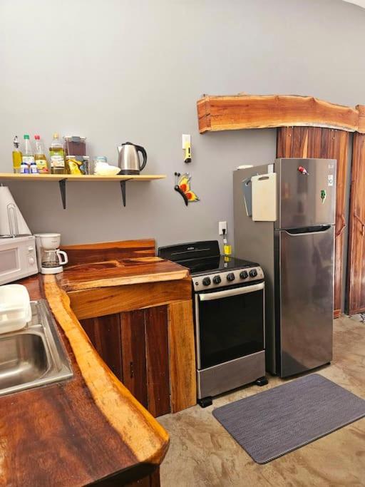 Casa Cariad Close to surfing lessons and more!