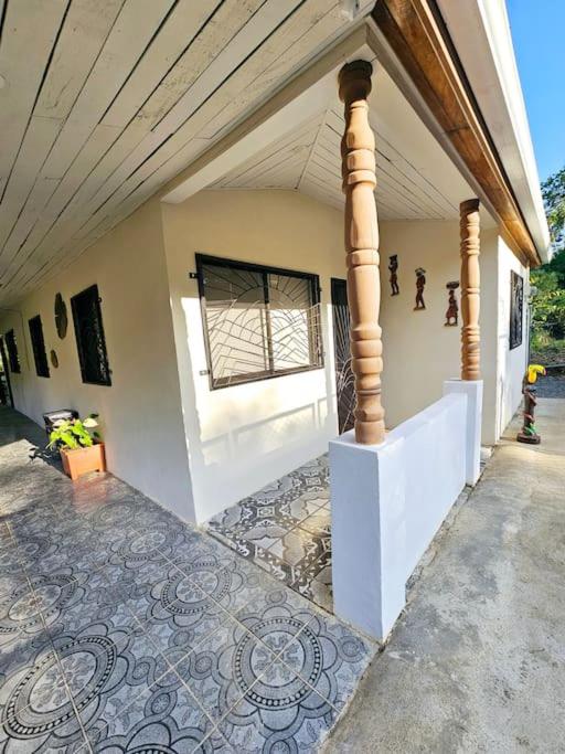 Casa Cariad Close to surfing lessons and more!
