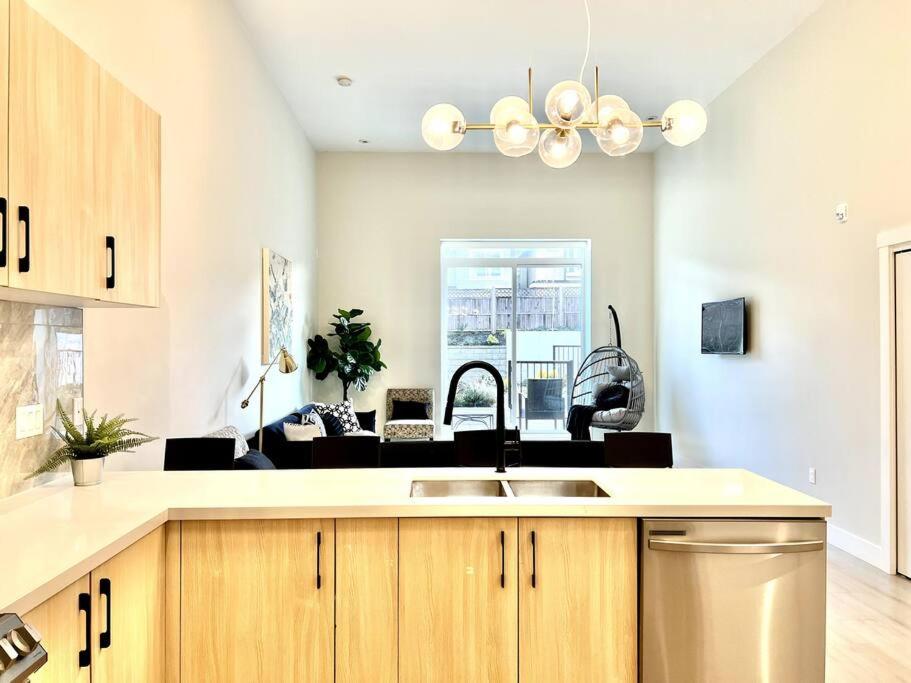 Family Friendly Ground Level Condo