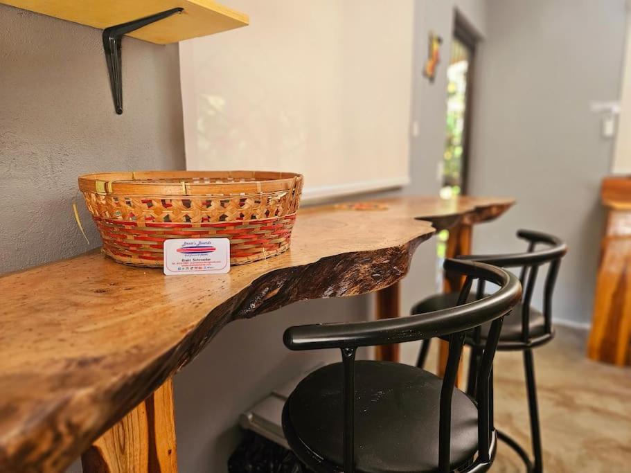 Casa Cariad Close to surfing lessons and more!