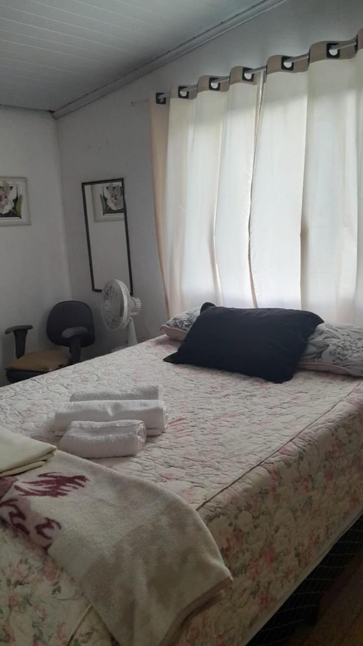 Casa e camping Julia recanto das árvores