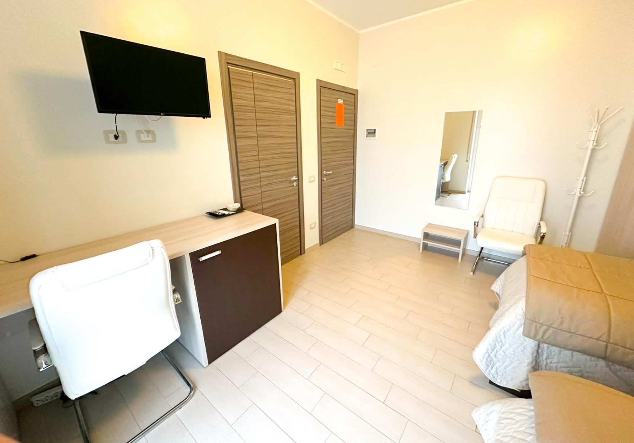 hotel room