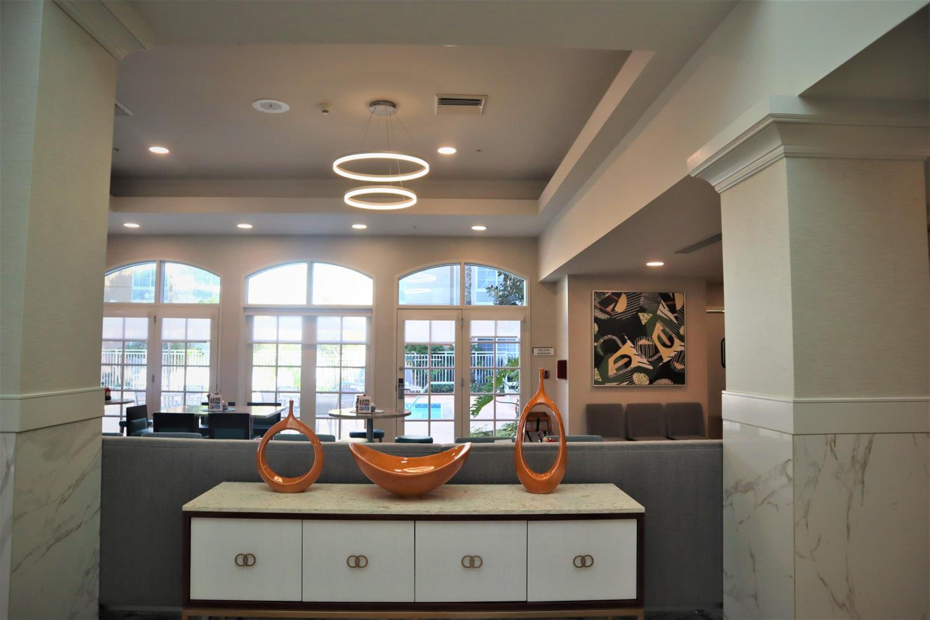 Hilton Garden Inn Calabasas - Property Image 12