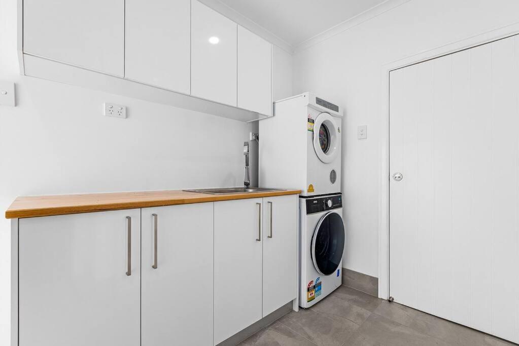 Palm Beach Villa Gold Coast