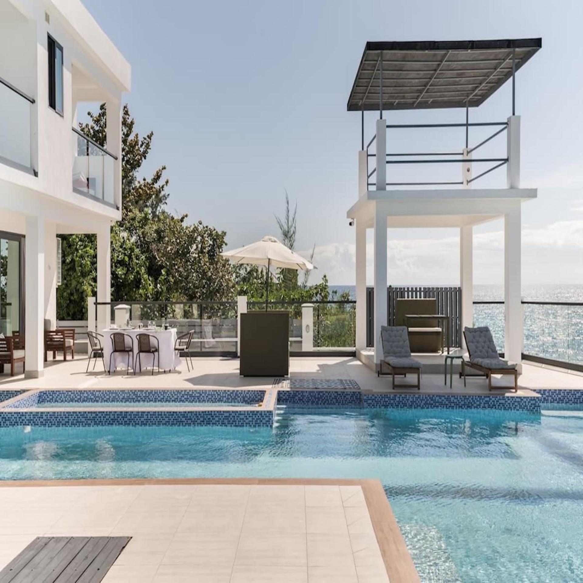 Oceanview lux Villa + Infinity pool, Chef & Butler view 4