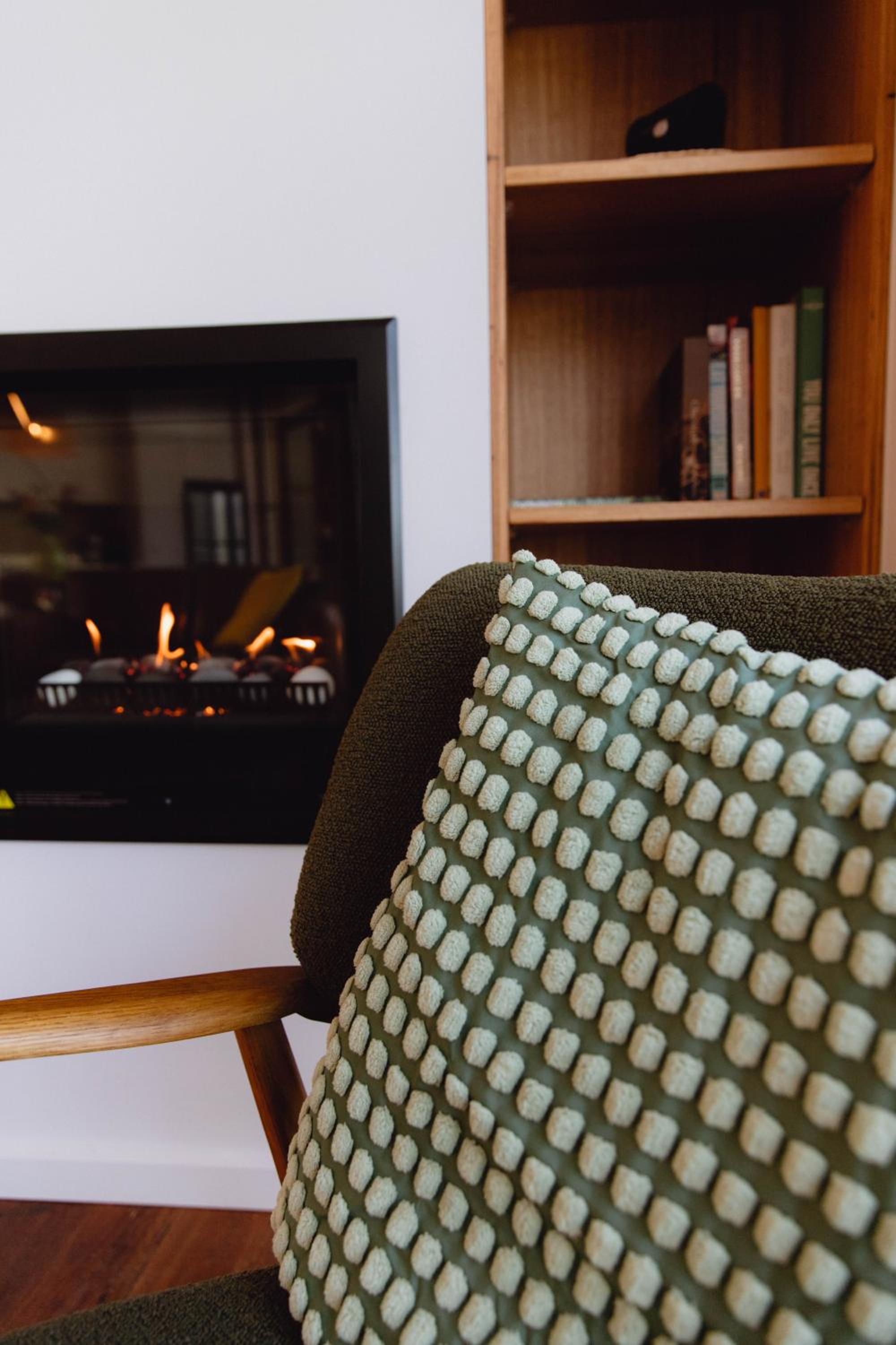 Teulu House - Luxury Retreat in Nungurner