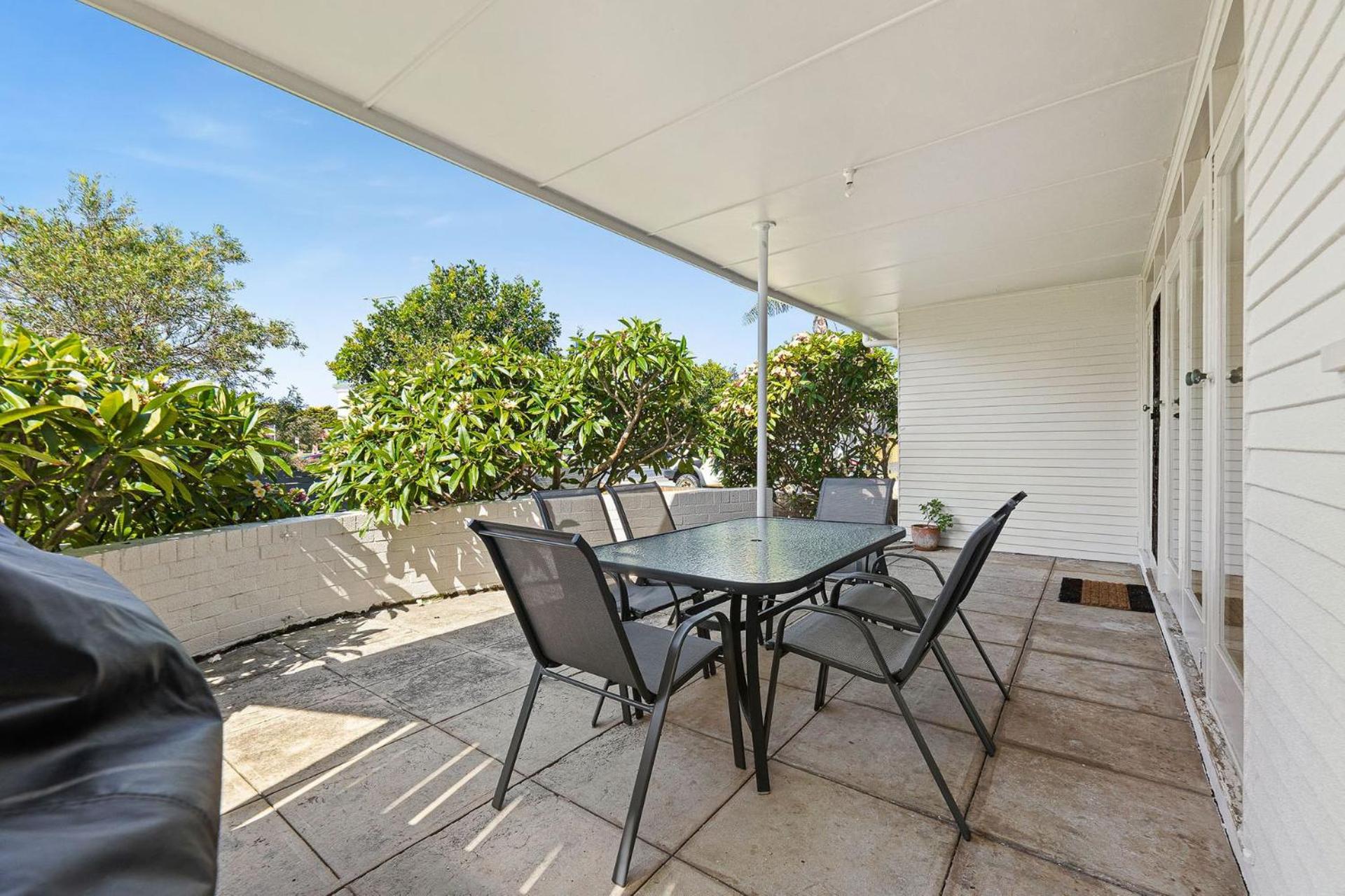 Location, Location, Location ! The Light House Cottage Narooma