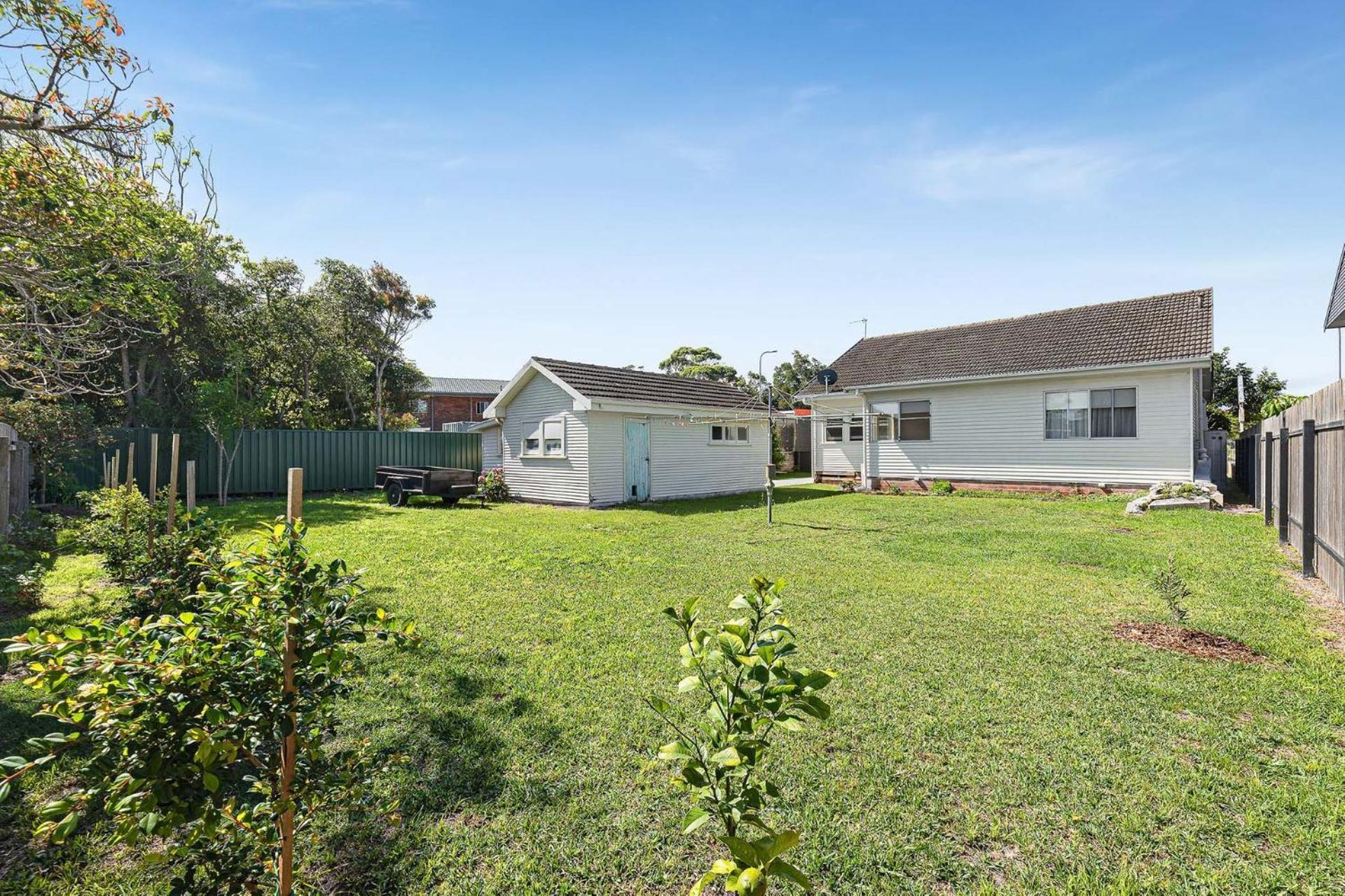 Location, Location, Location ! The Light House Cottage Narooma
