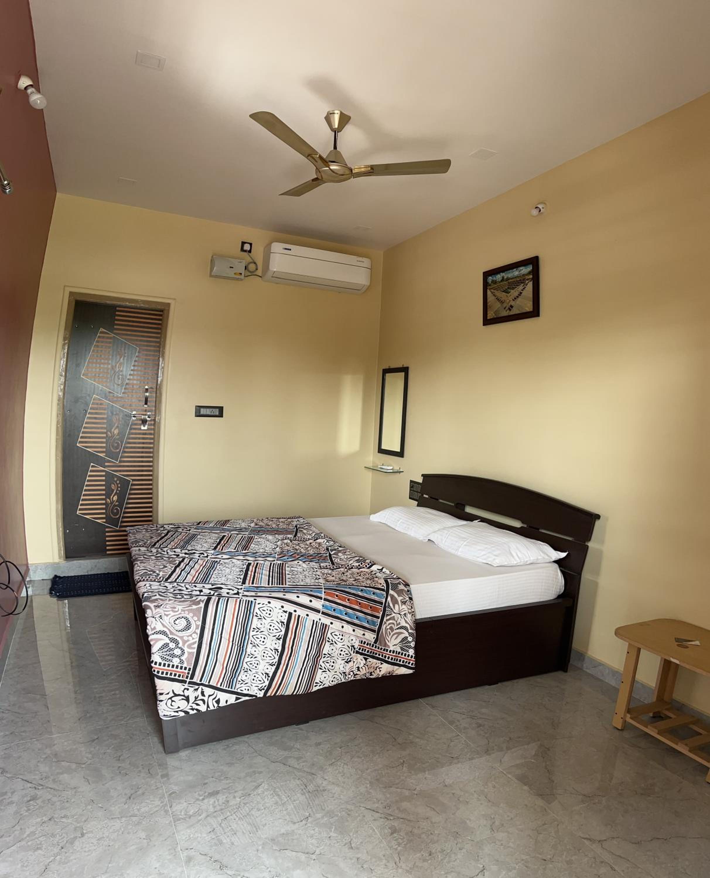 Lee home stay