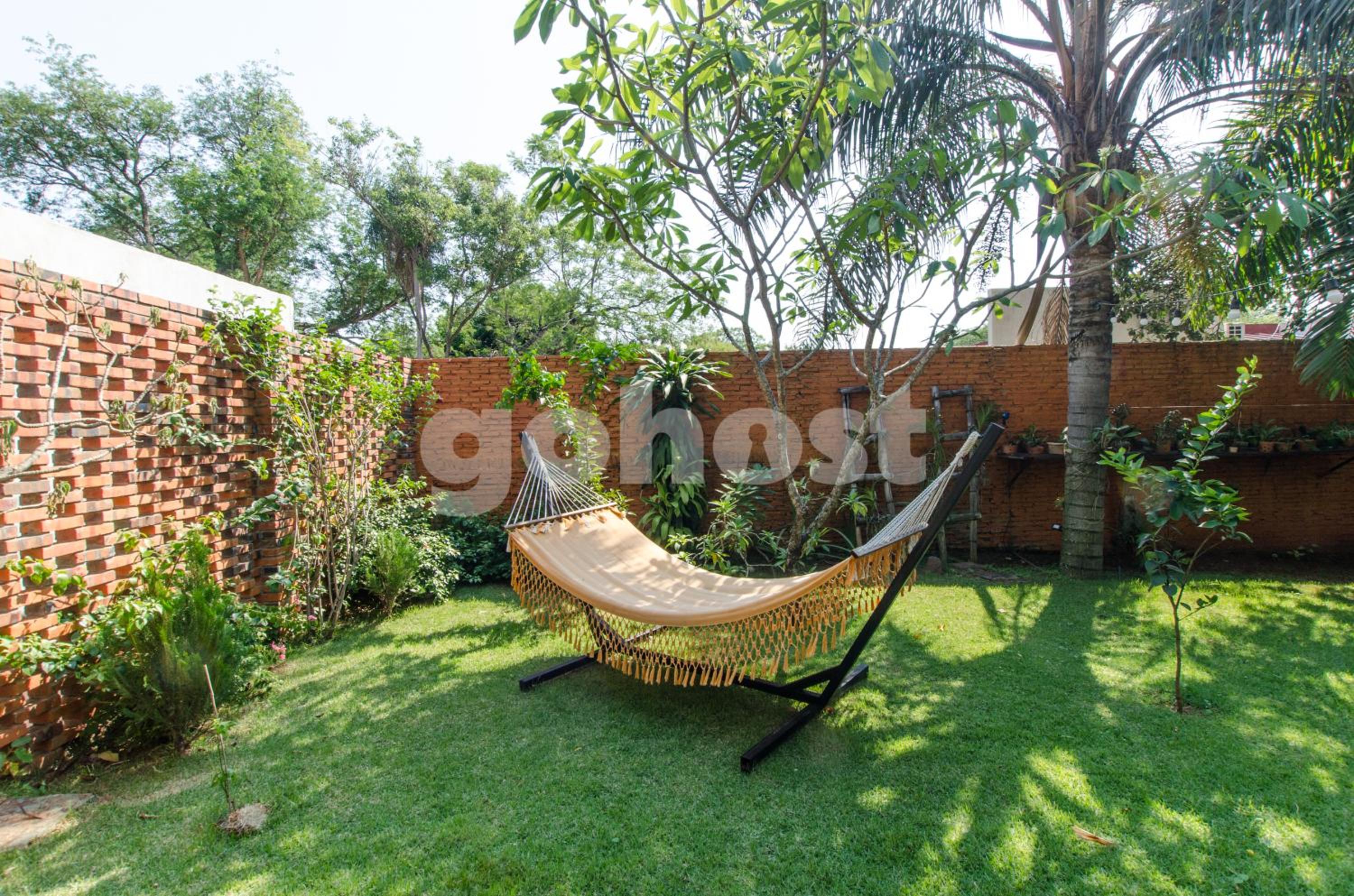 Comfortable And Spacious House In San Bernardino view 4