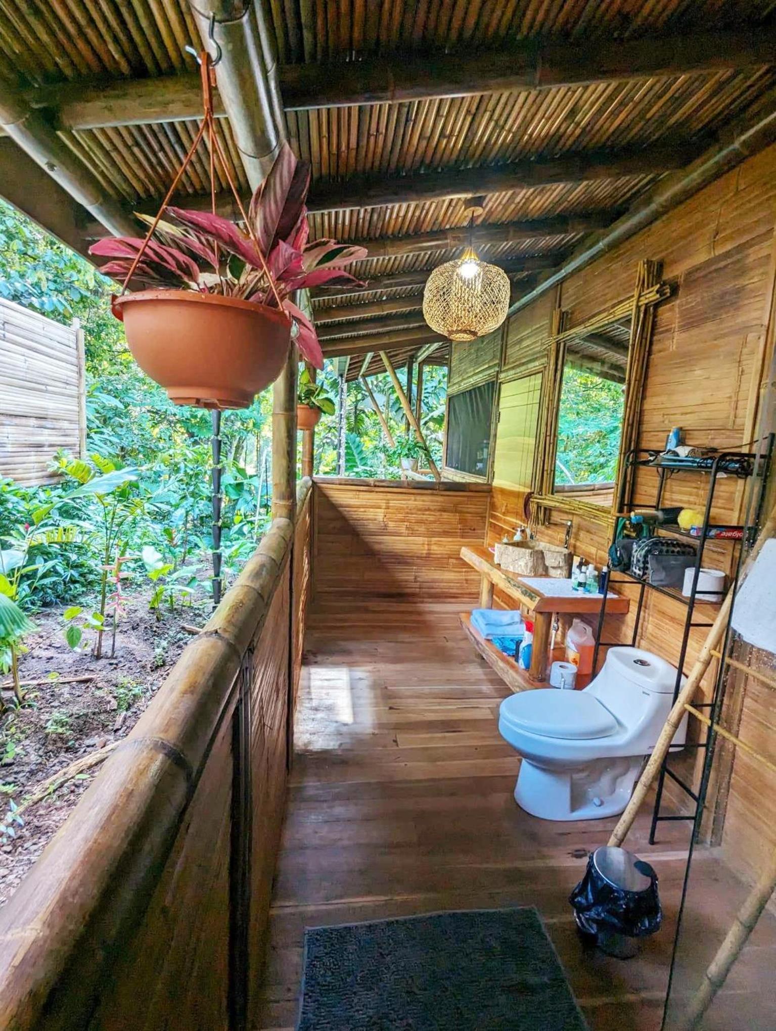 Yogachal Vista Mar Bamboo House in the Jungle