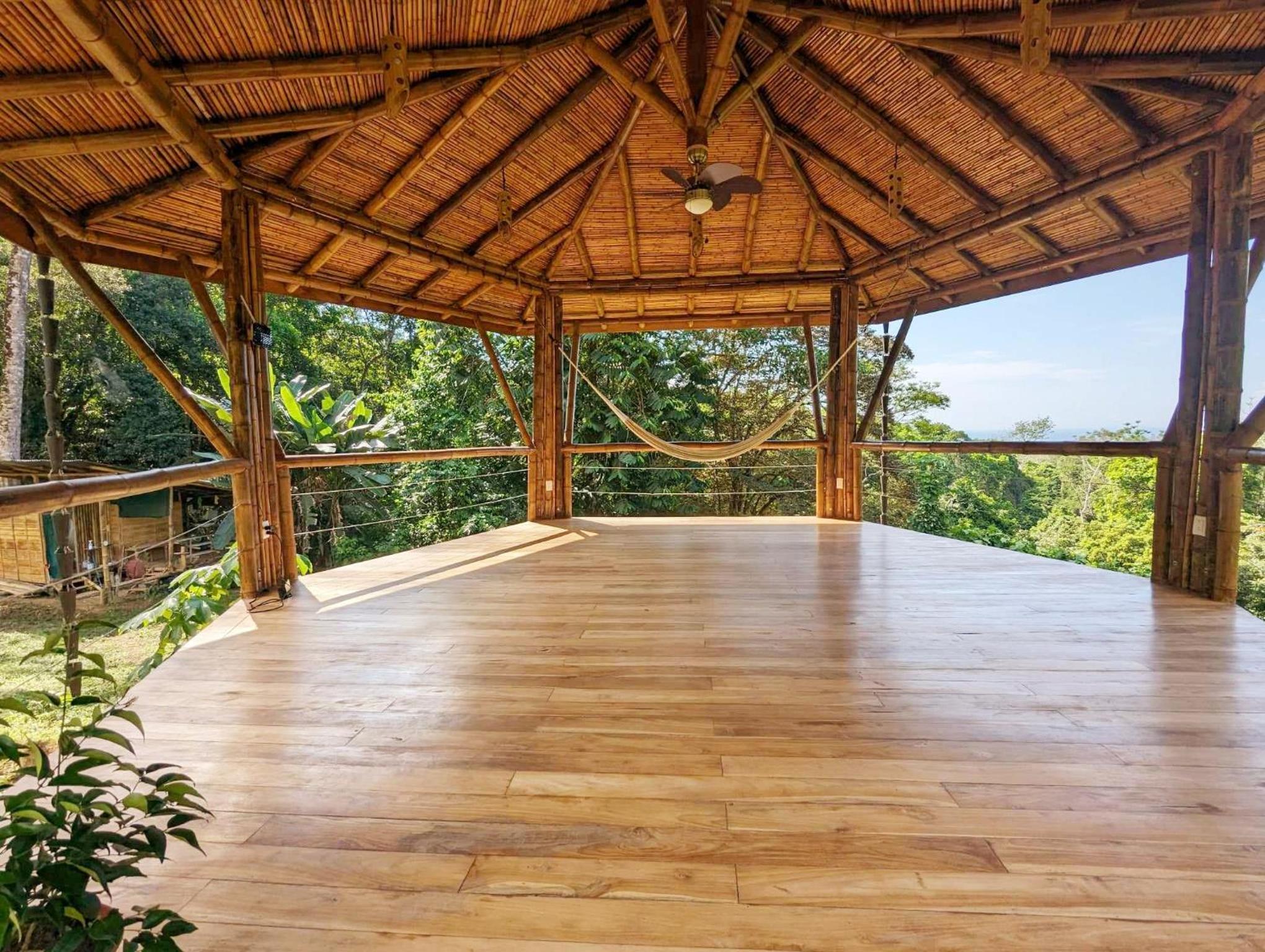 Yogachal Vista Mar Bamboo House in the Jungle