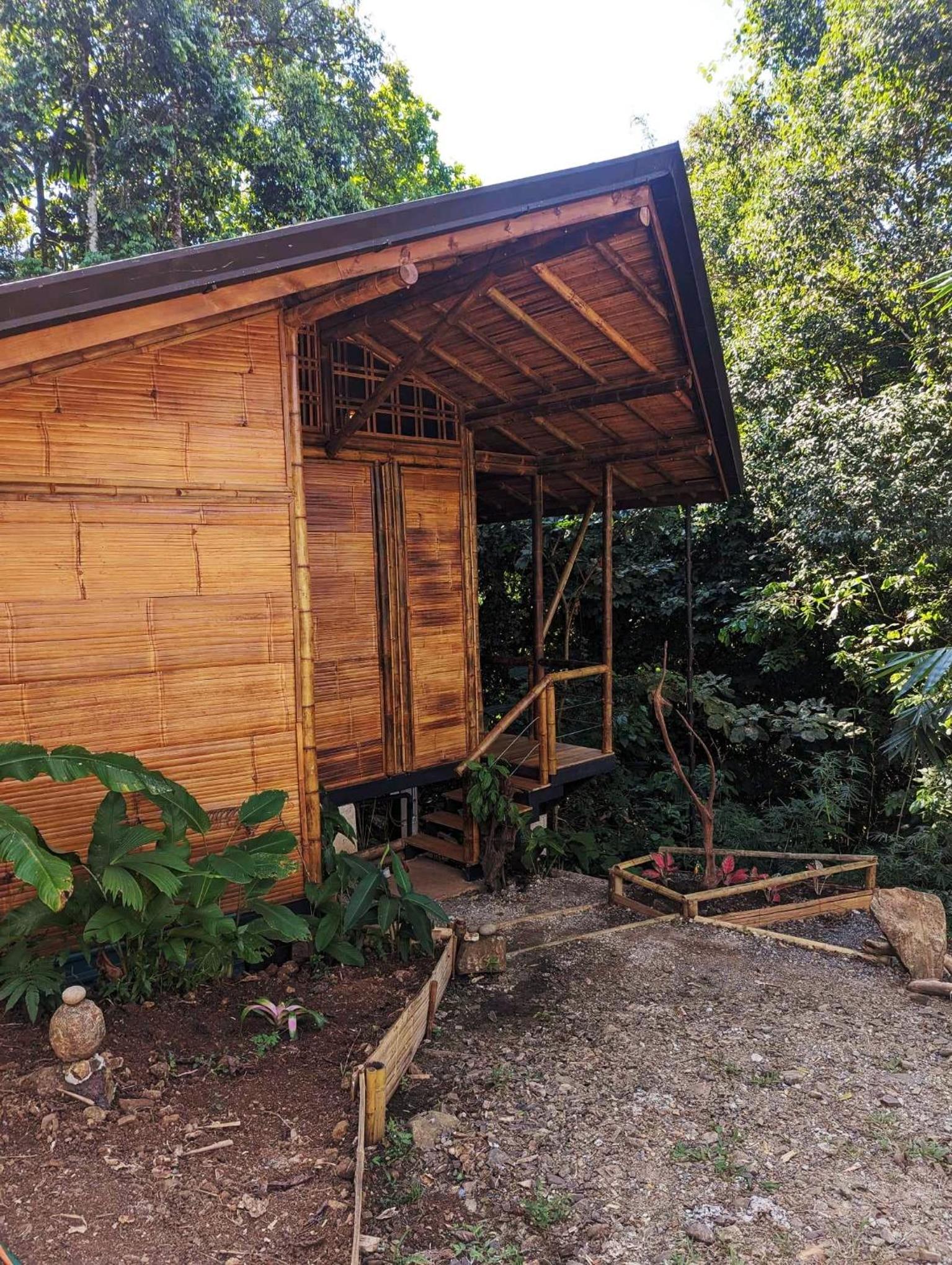 Yogachal Vista Mar Bamboo House in the Jungle
