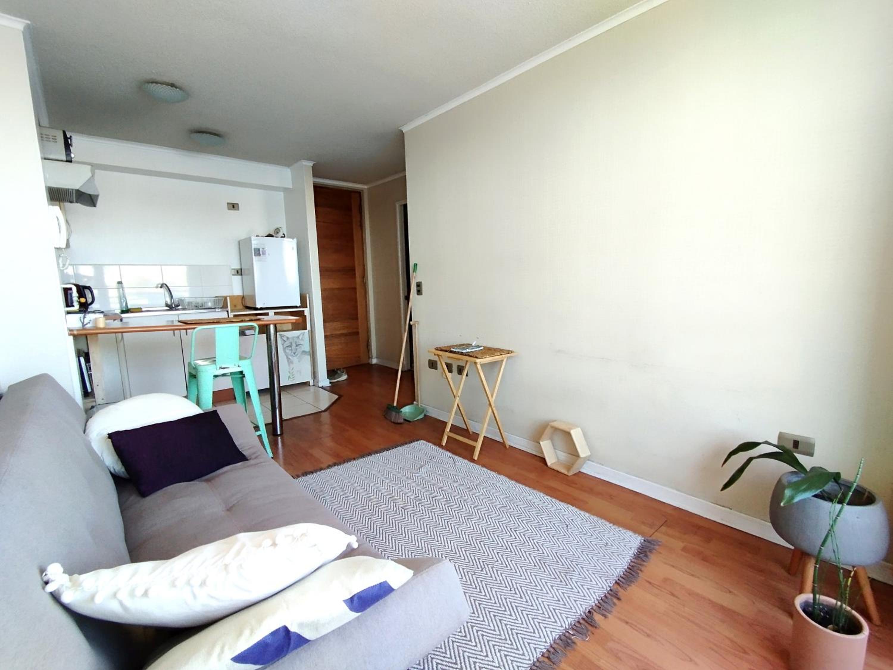 Departamento equipado, a pasos del centro.