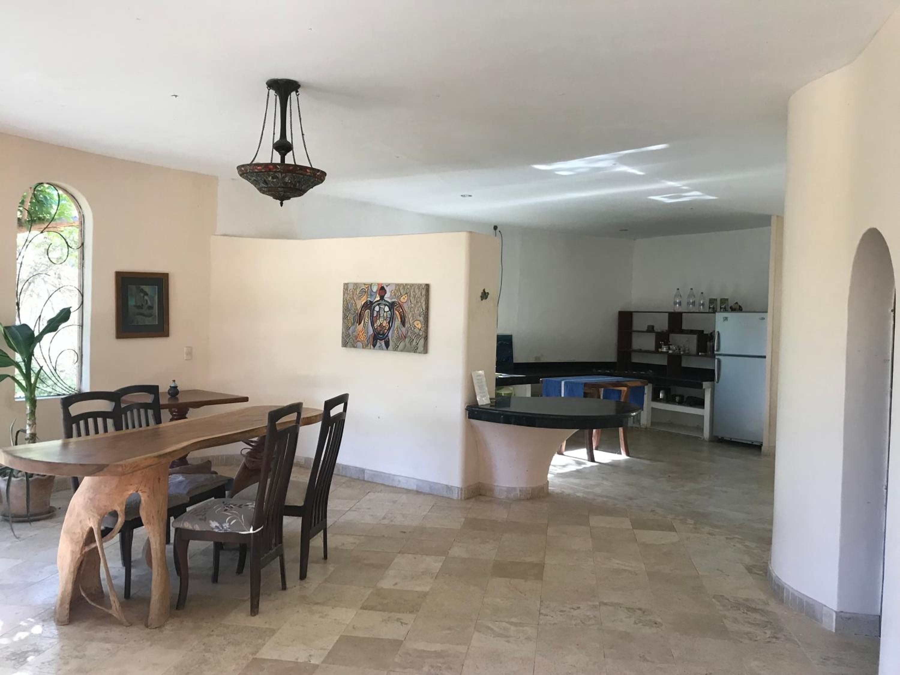 Nixandu mountain retreat lodge