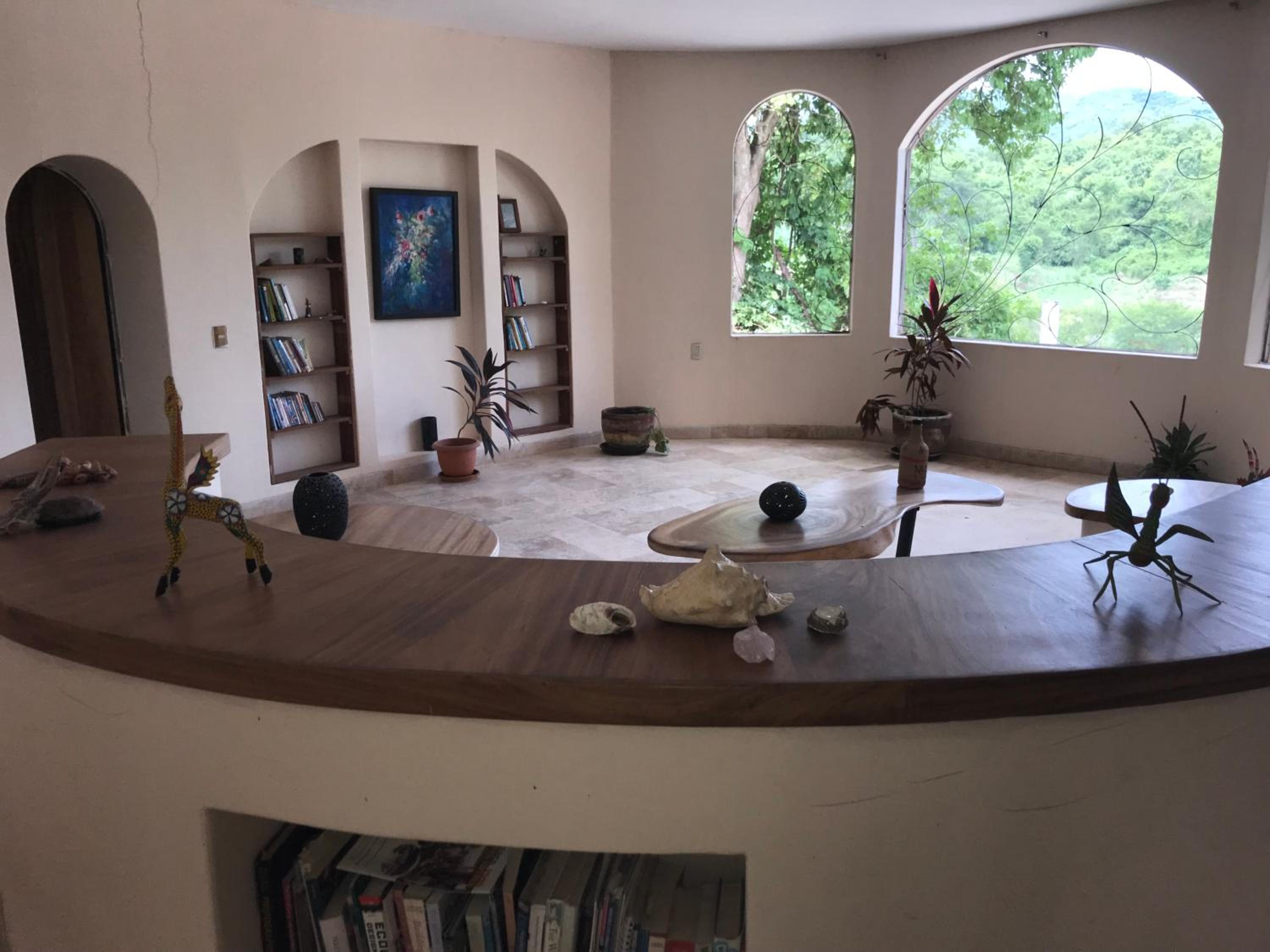 Nixandu mountain retreat lodge