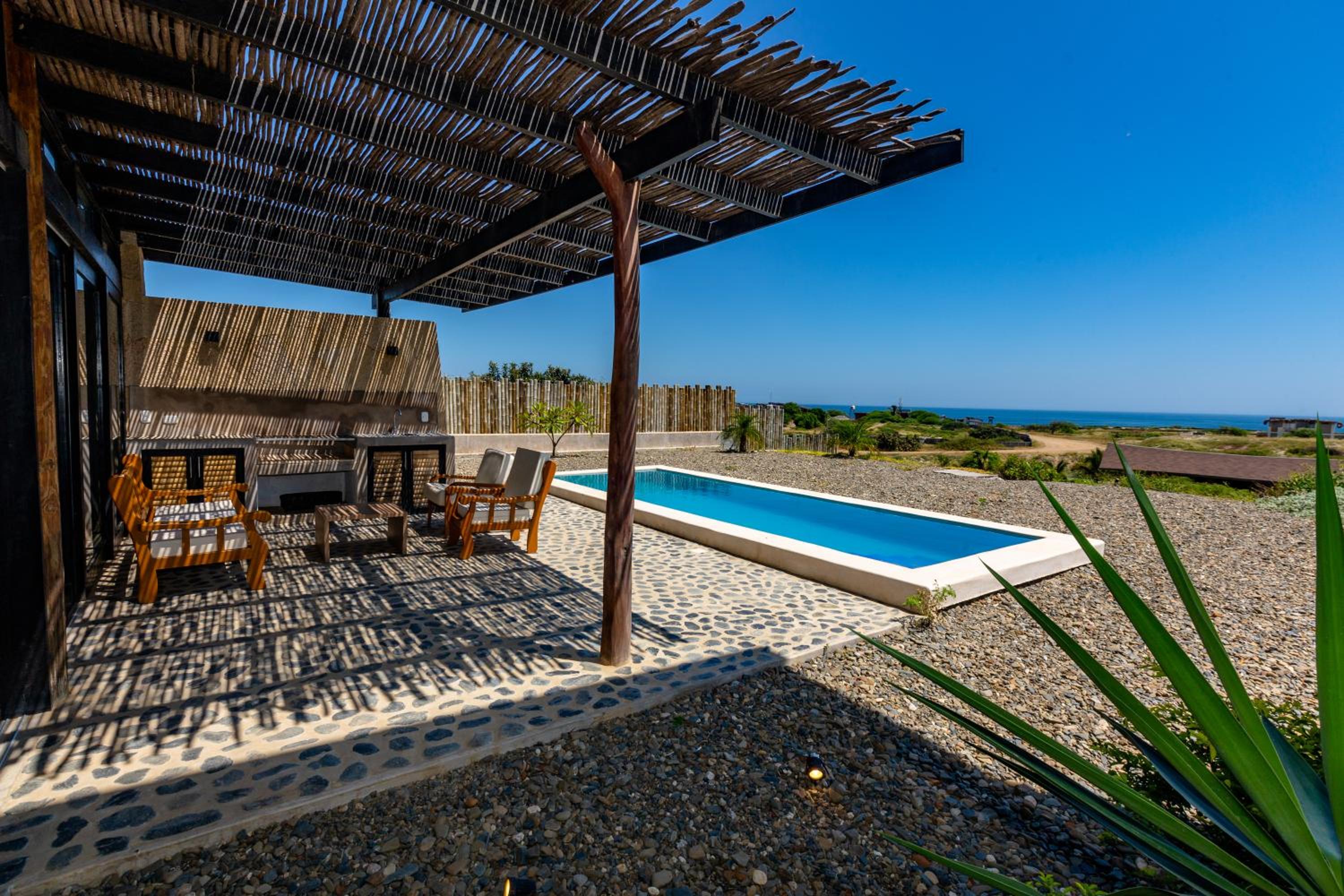 Casa Macondo - Casa de playa en Vichayito by WiroHouse view 2