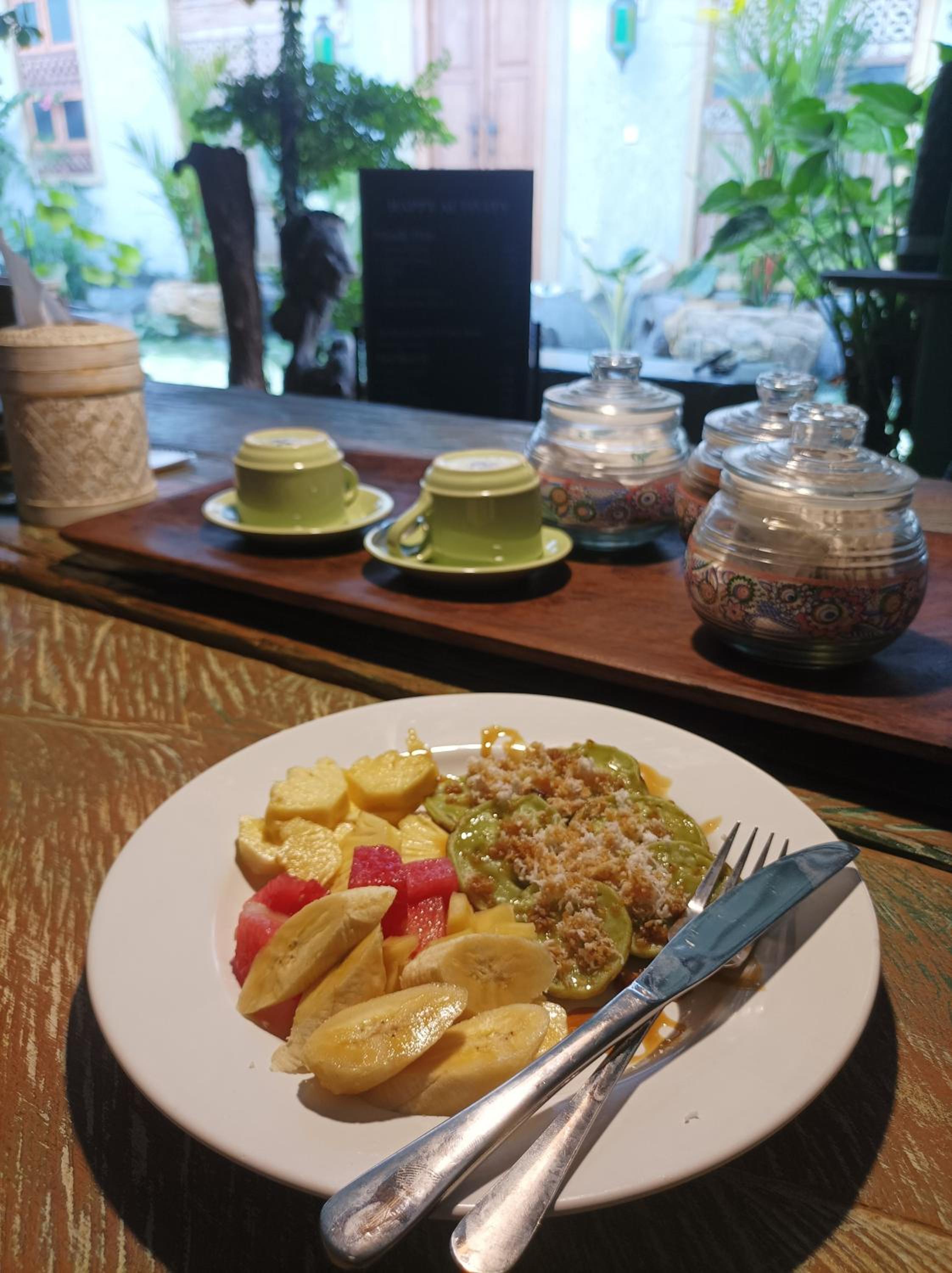 dining