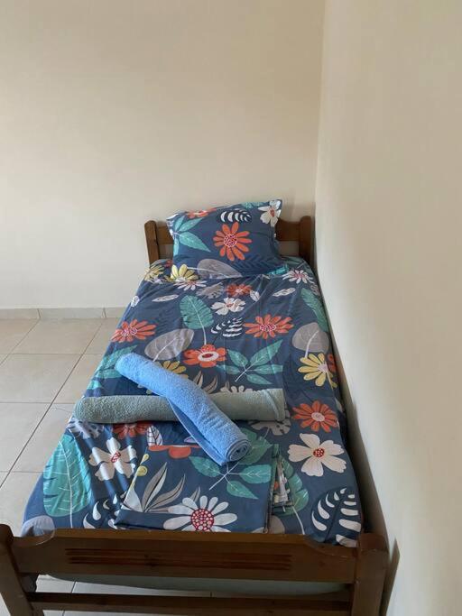 Tzouliano’s Apartment