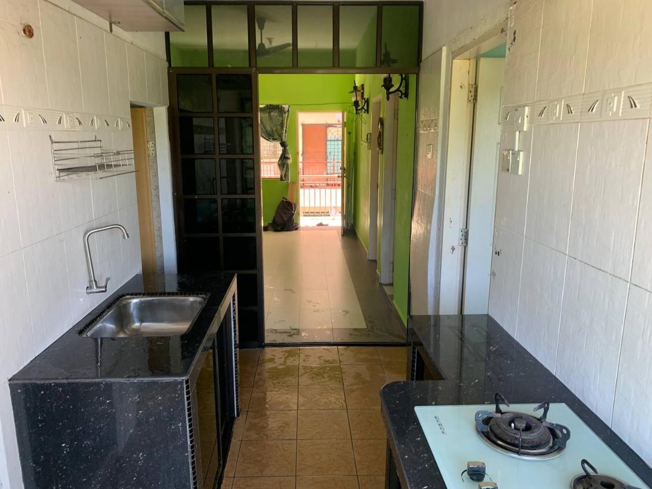 Flat Homestay Putatan