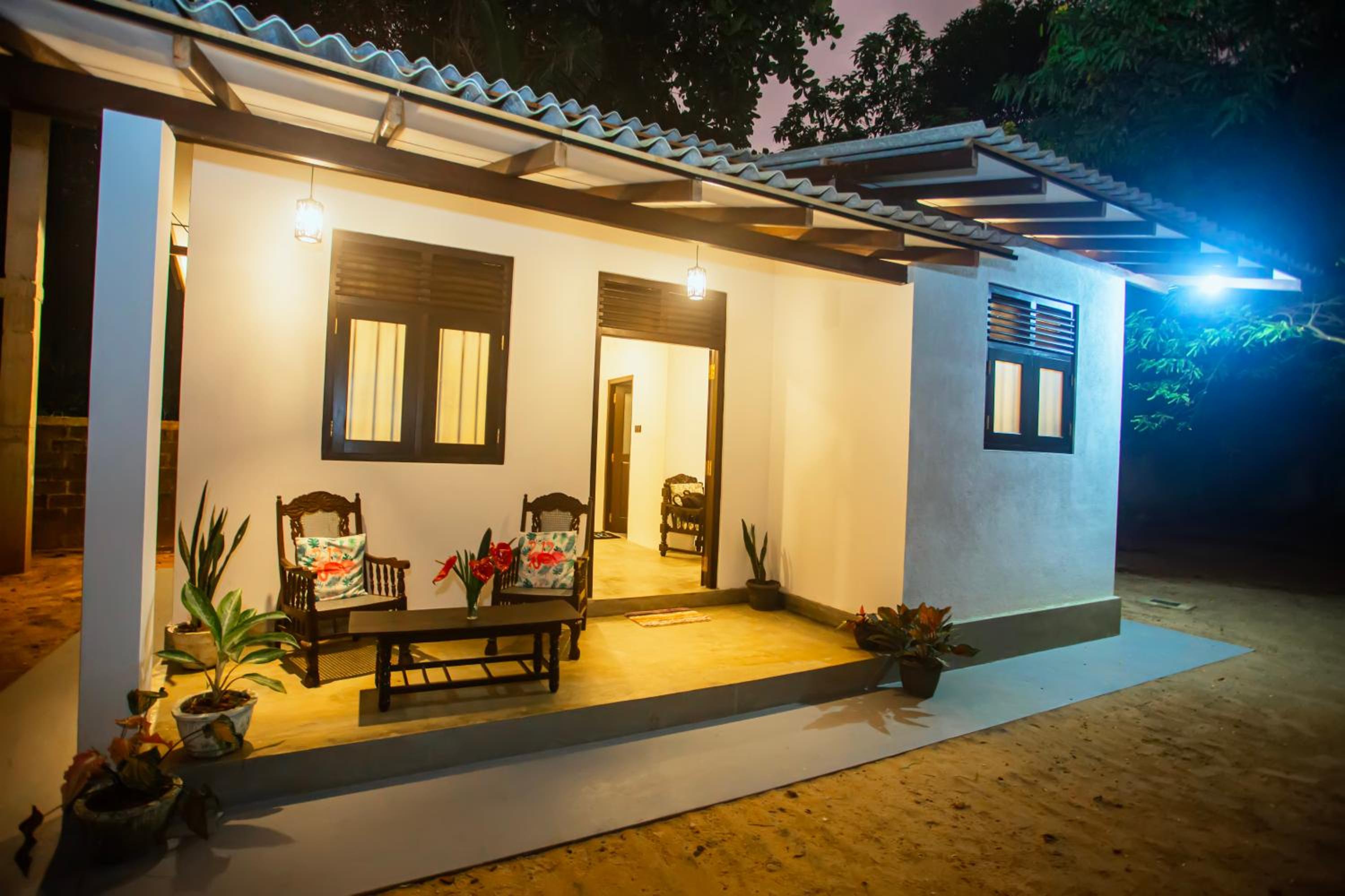 Villa Oneki view 3