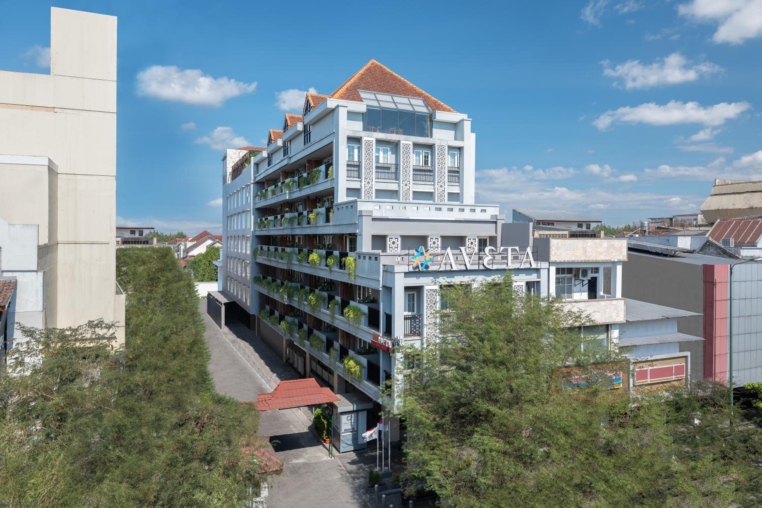 Hotel Aveta Hotel Malioboro - Image 1