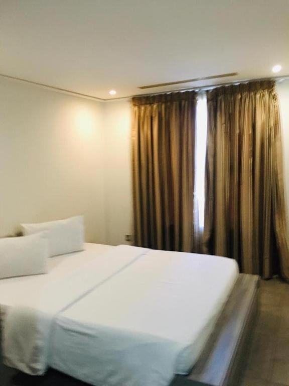 Incredible one bedroom space at East Legon