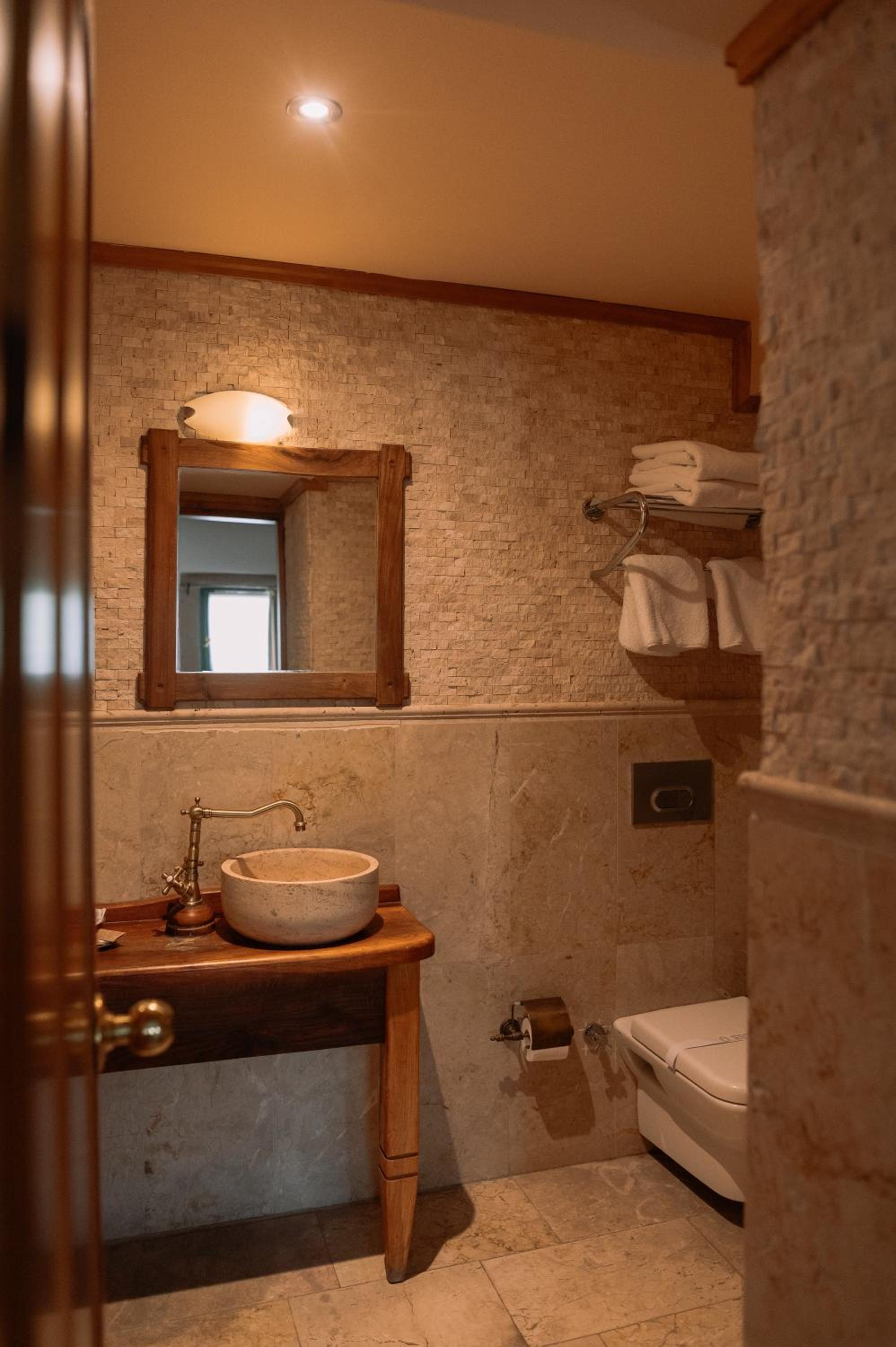 Heybe Hotel & Spa - Image 63