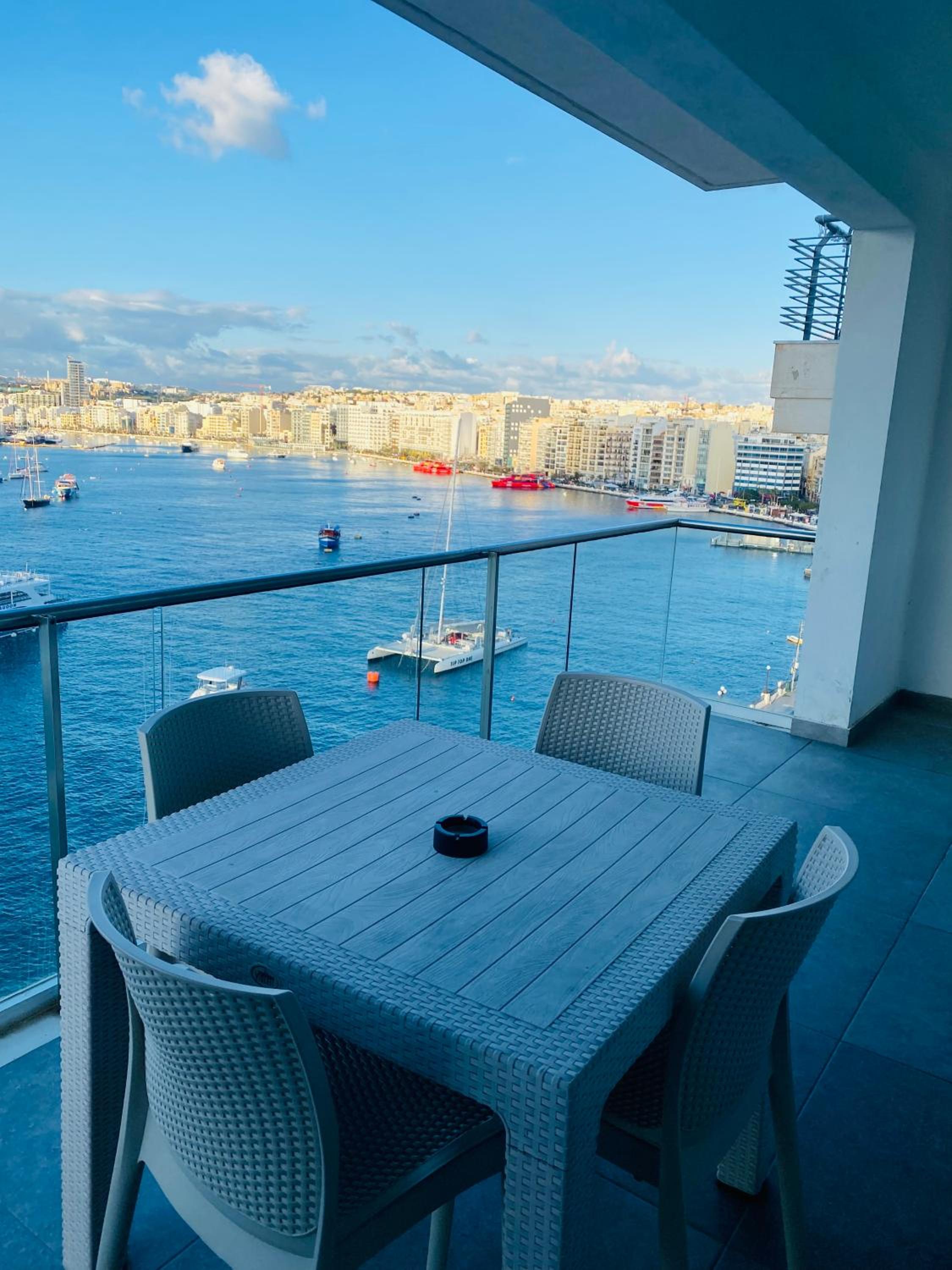 Sliema Seaview Apartment Apt 9 view 4