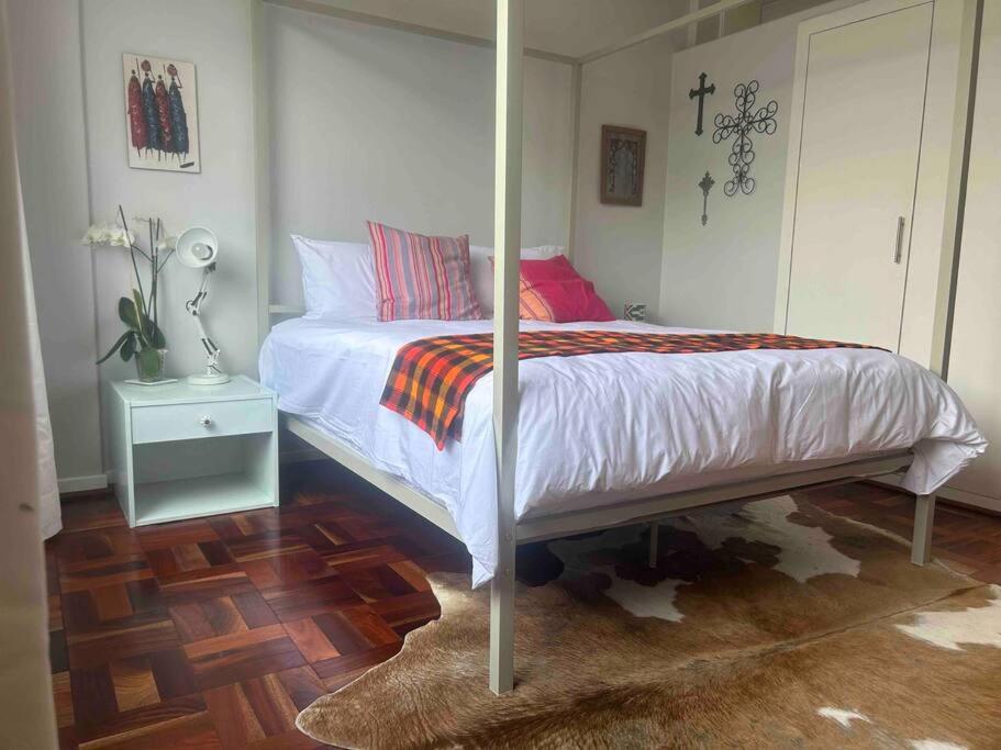 CasaNyumbani - cozy space in the heart of Jozi