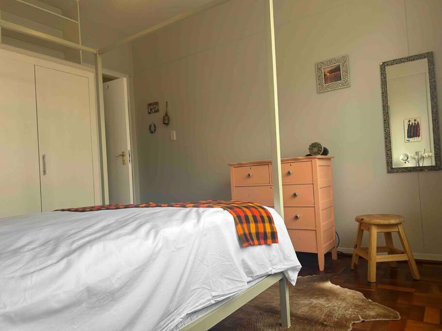 CasaNyumbani - cozy space in the heart of Jozi