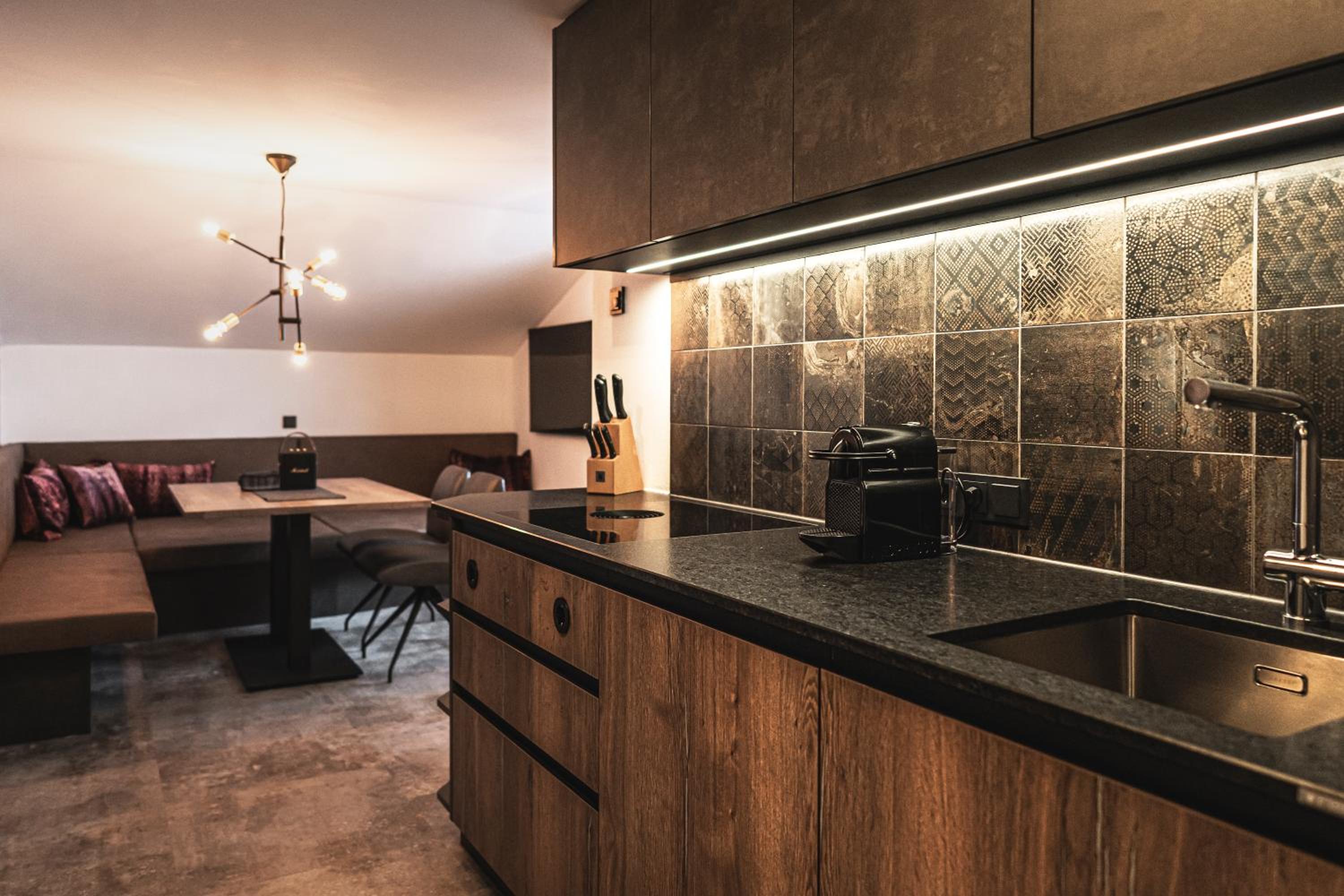 PHILSON Apartments