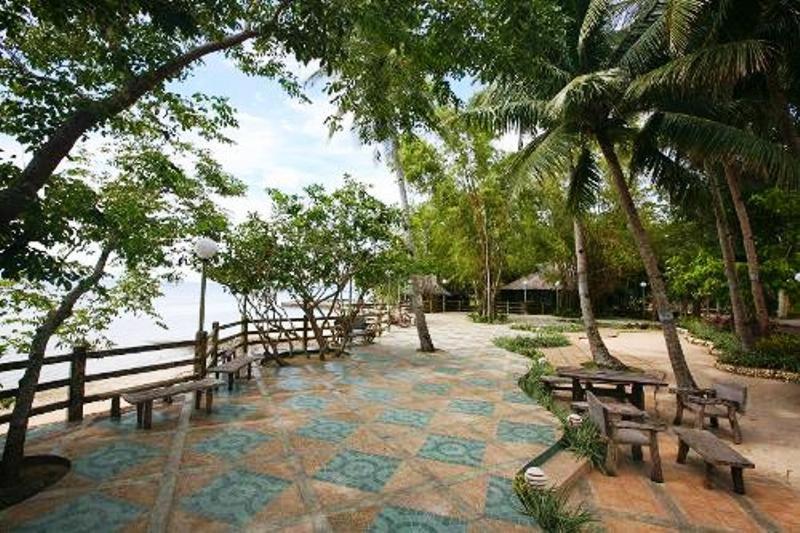 San Remigio Beach Club
