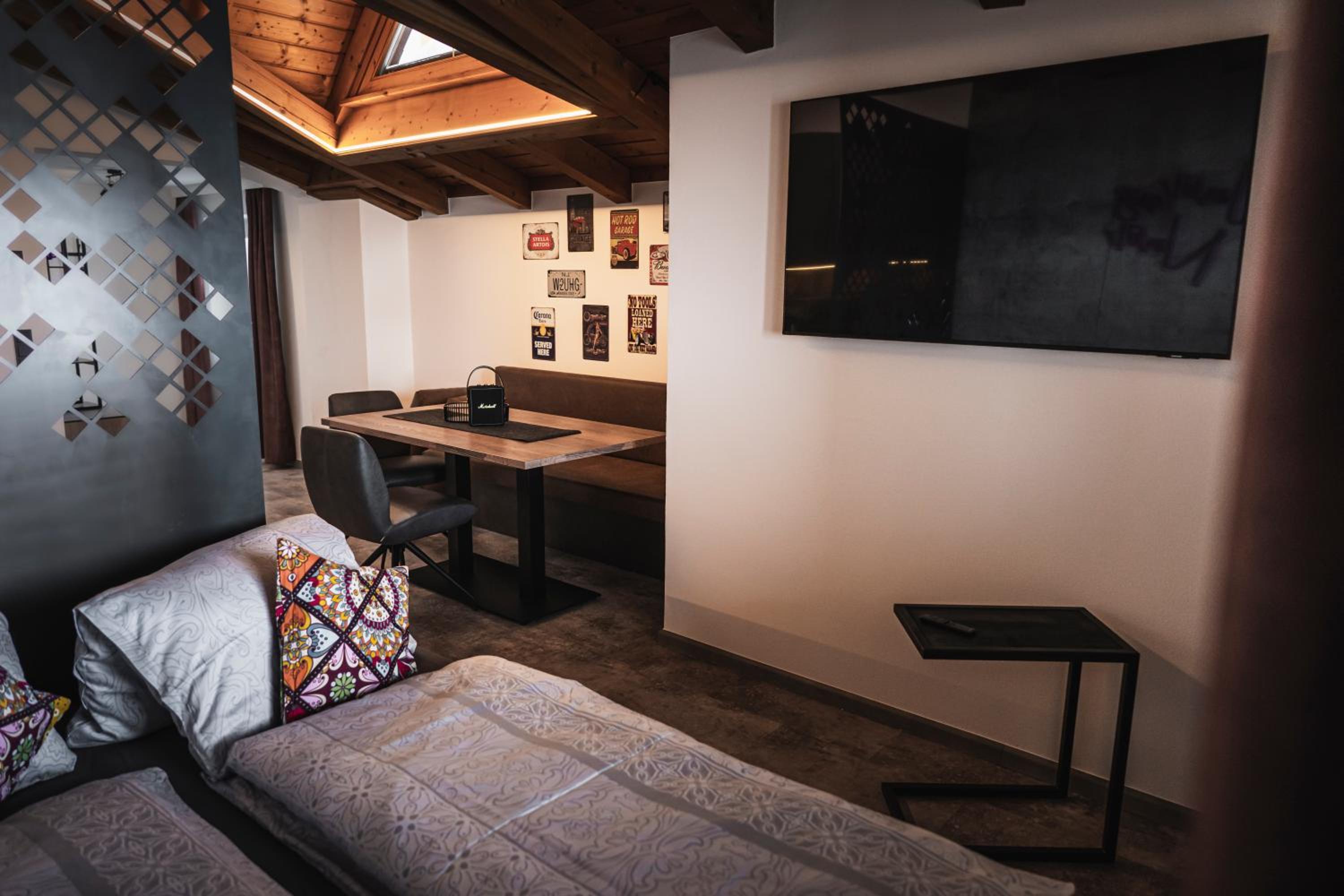 PHILSON Apartments