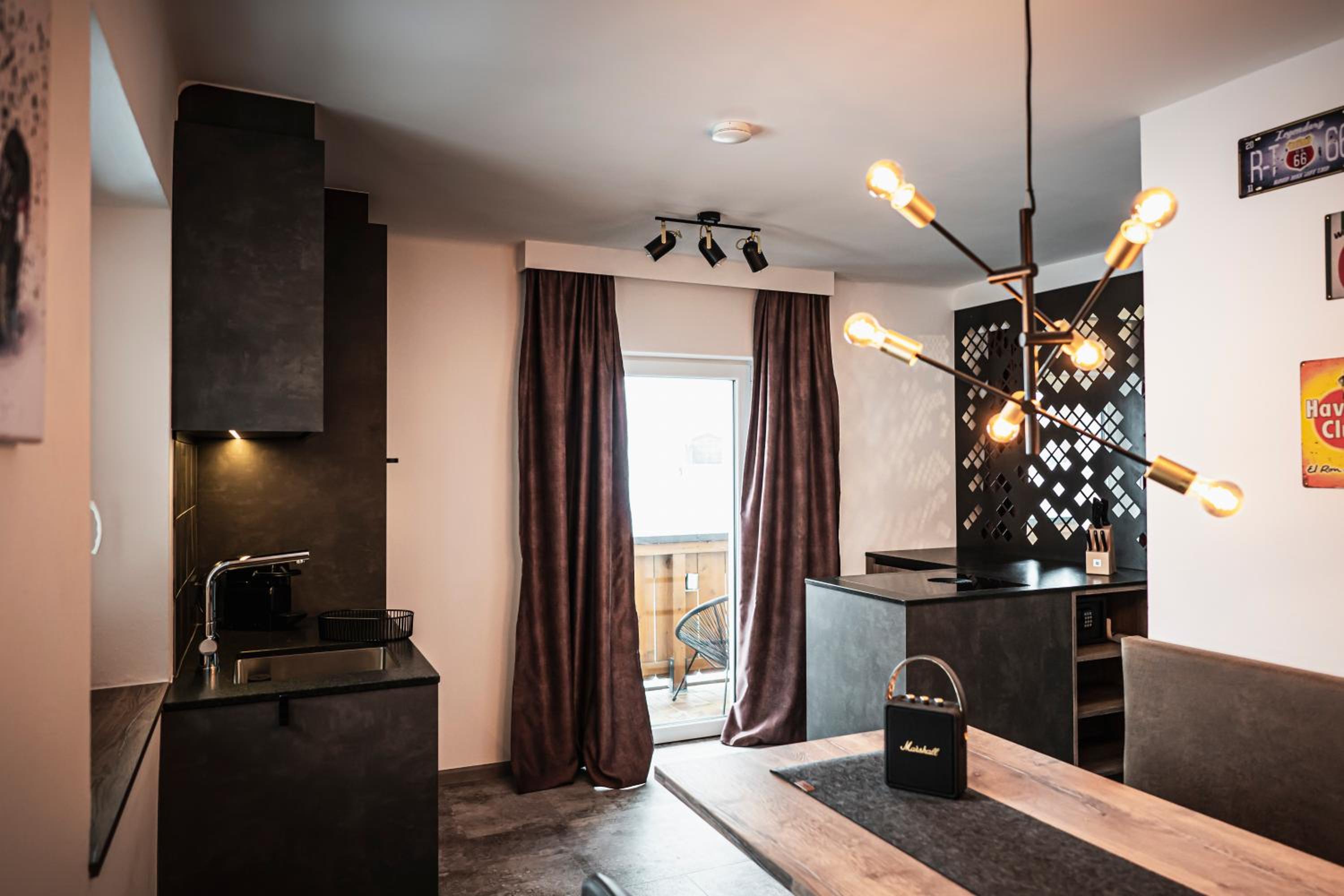 PHILSON Apartments