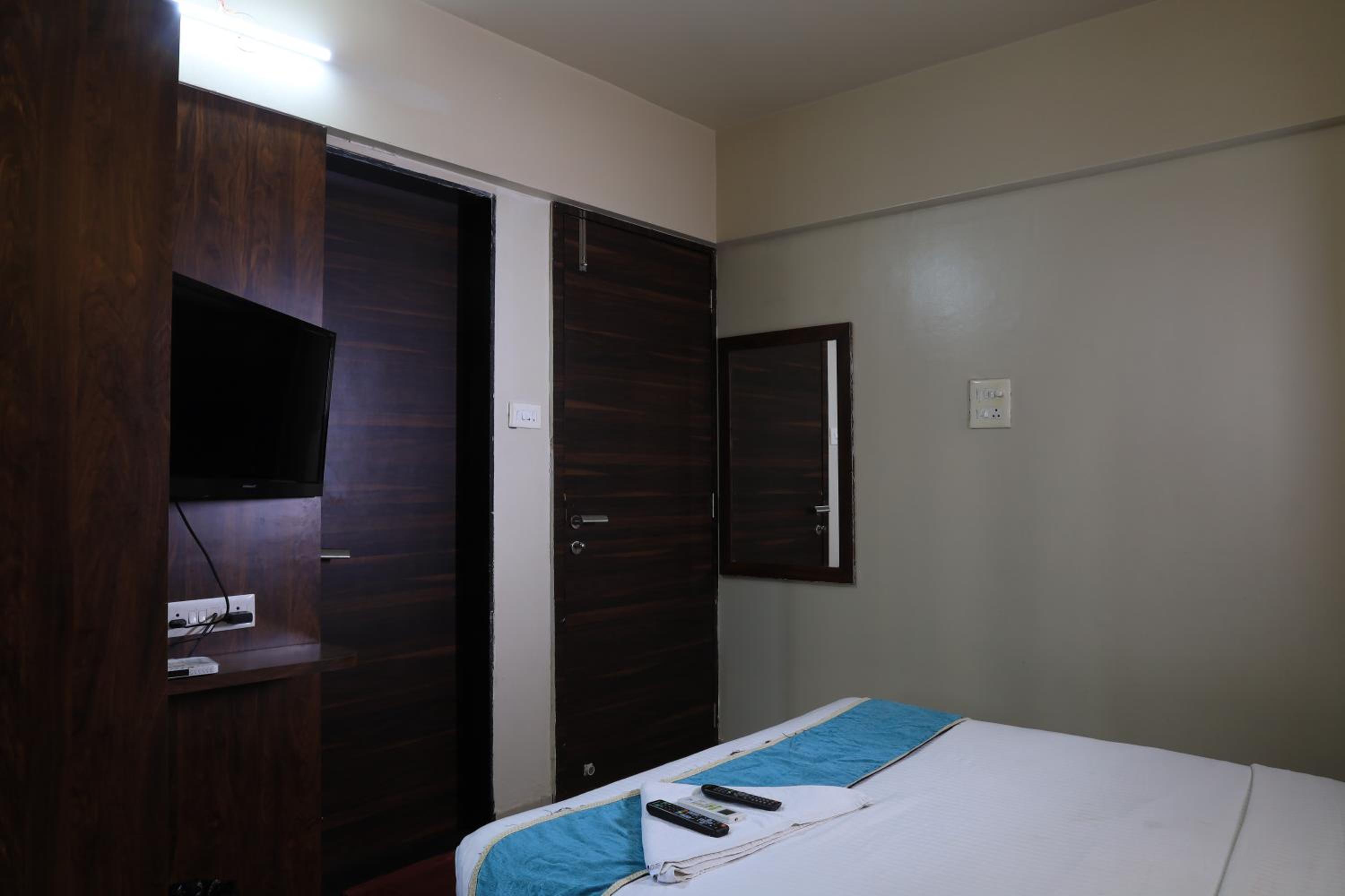 StayBird - Icon Bliss, An Apartment Hotel, Kharadi view 2