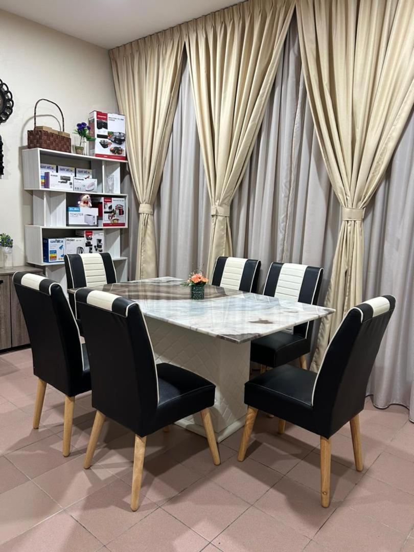 BOTANI LOFT HOMESTAY