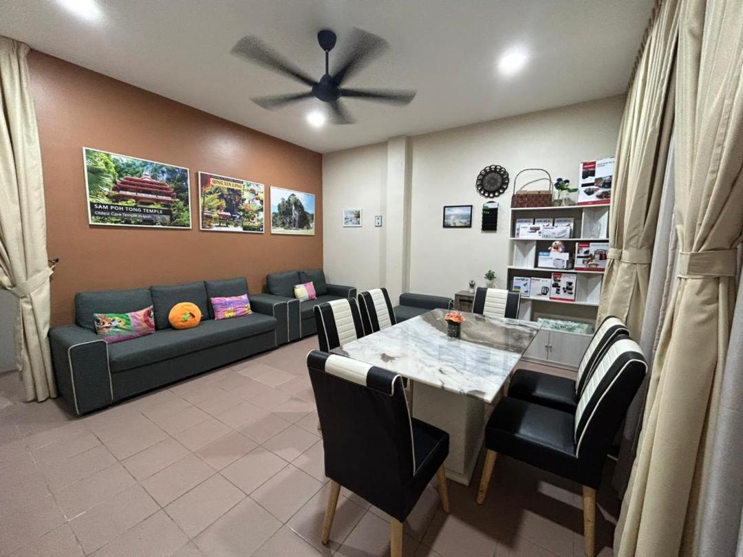 BOTANI LOFT HOMESTAY