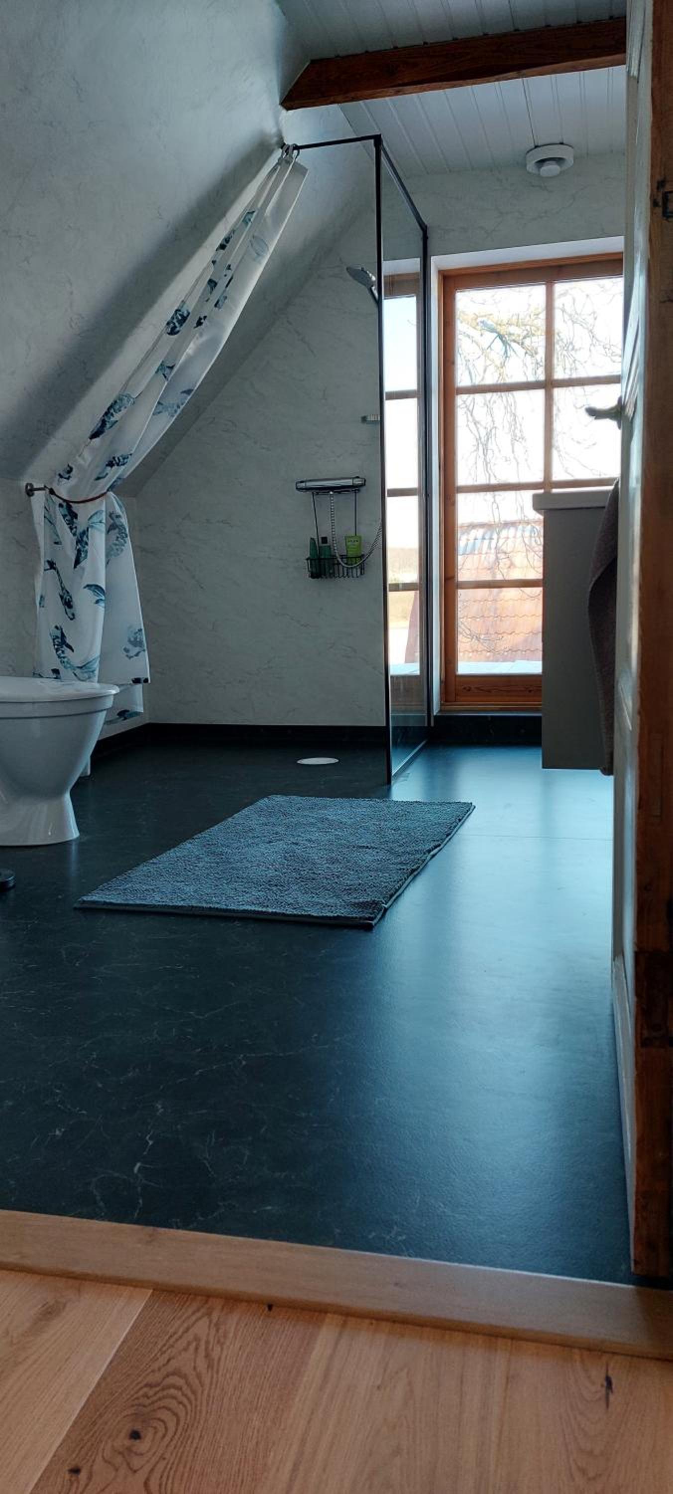 Lantligt och lugnt boende nära natur och stad