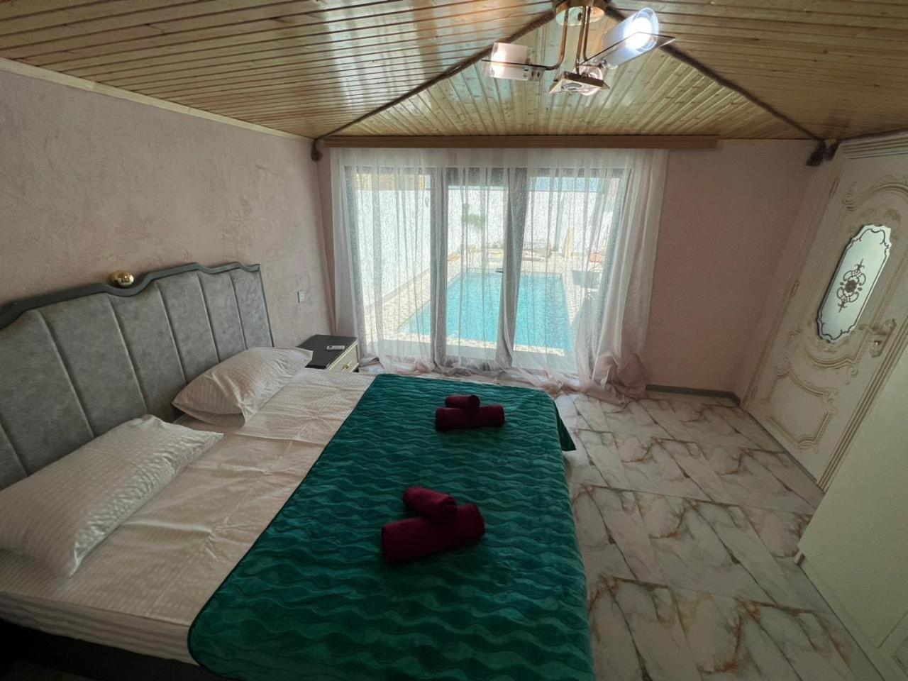 Pandora villa a frame