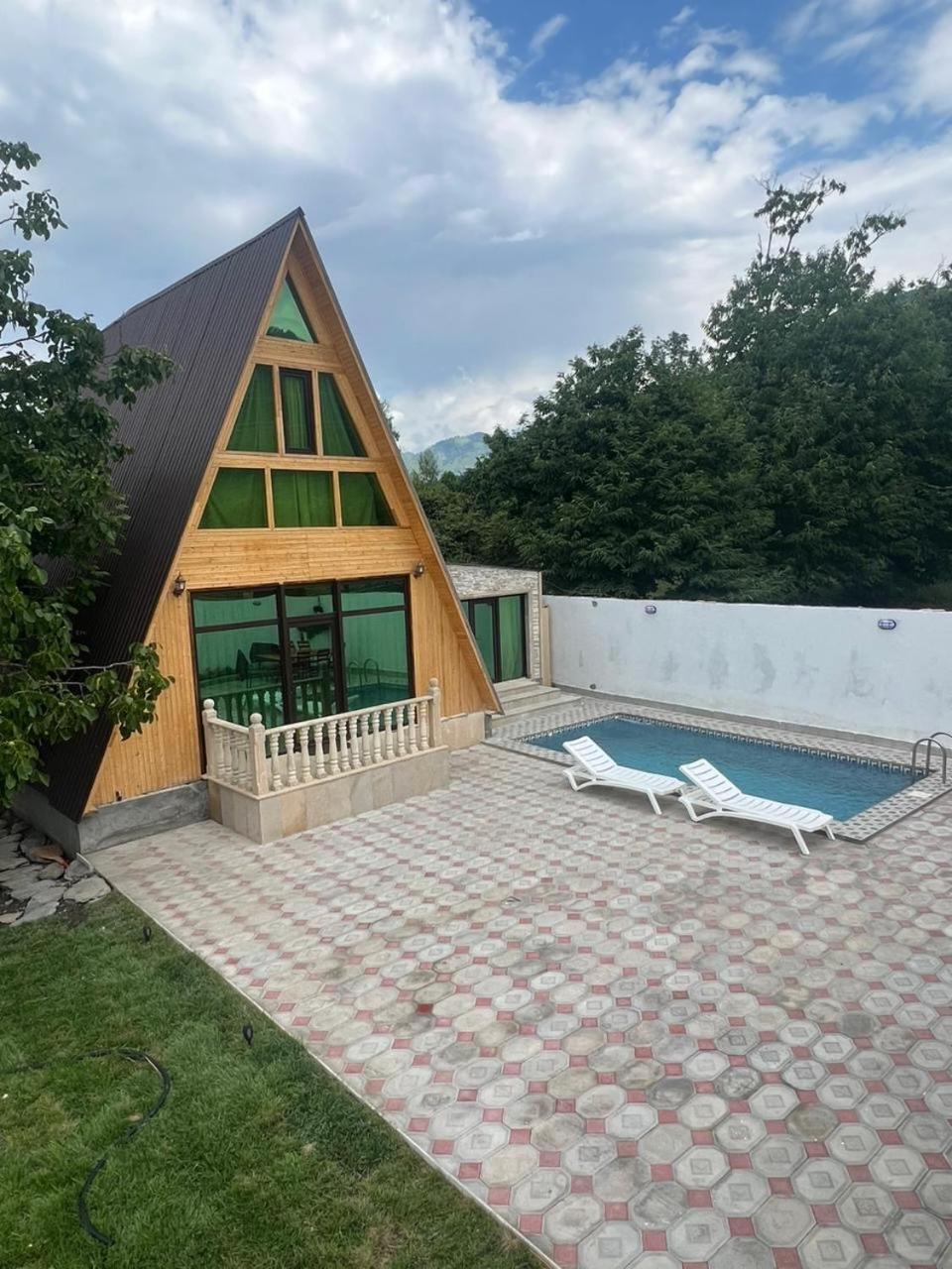 Pandora villa a frame