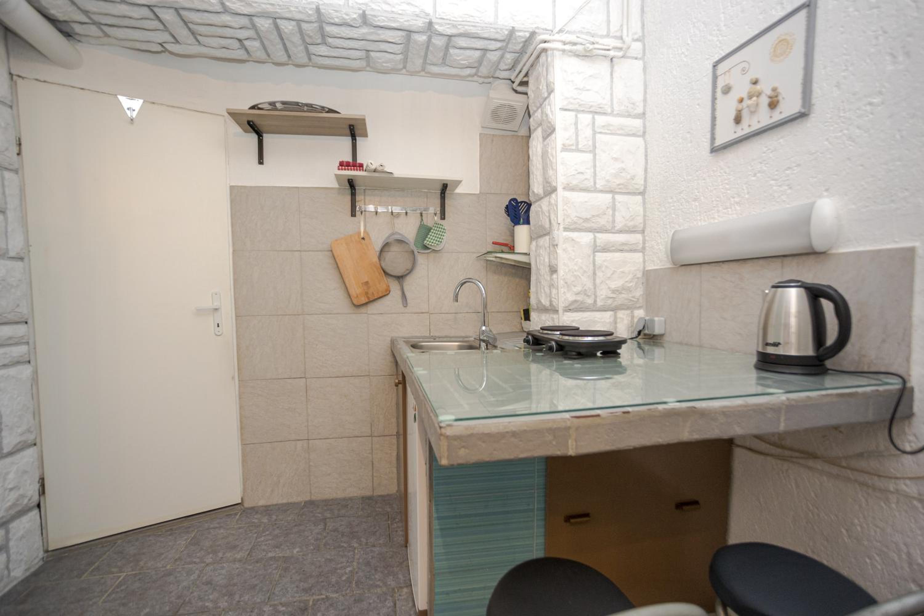Studio apartman Kamenčić view 5